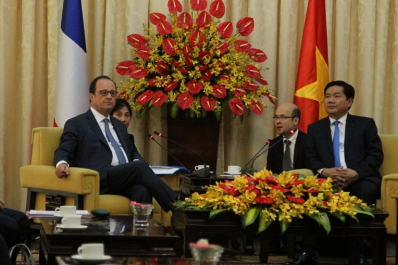 tong thong phap hoi kien voi bi thu tp hcm dinh la thang