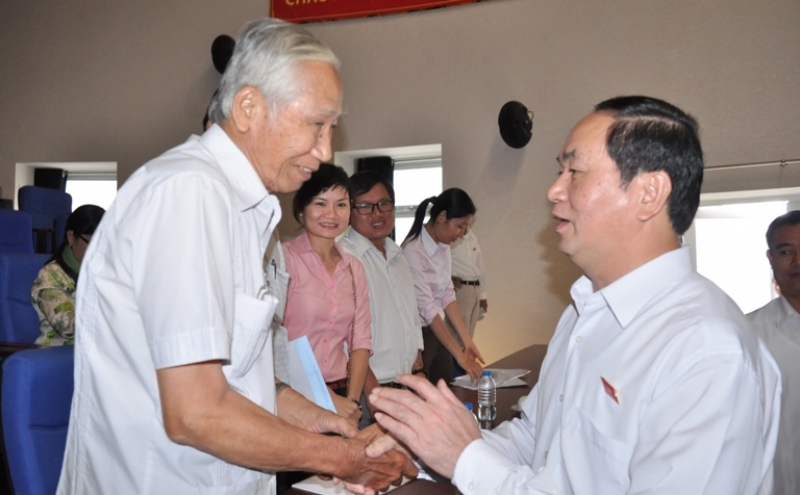 chu tich nuoc toi pham tham nhung co tron cung khong thoat