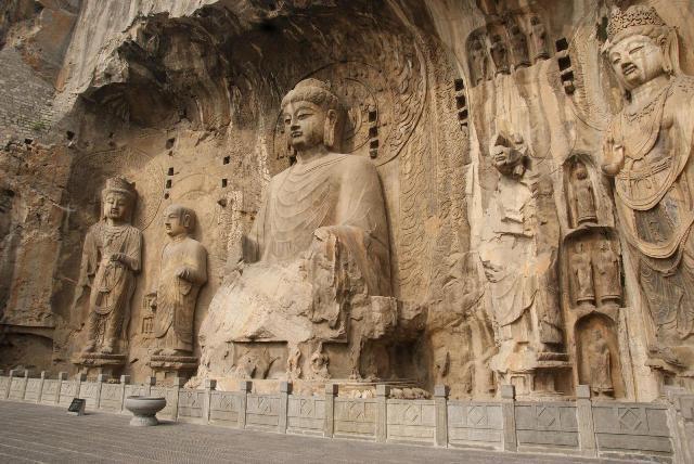 101 điều khiến du khách mê đắm Tân Cương kham pha tan cuong di san tuyet dep tren con duong to lua huyen thoai cua trung quoc