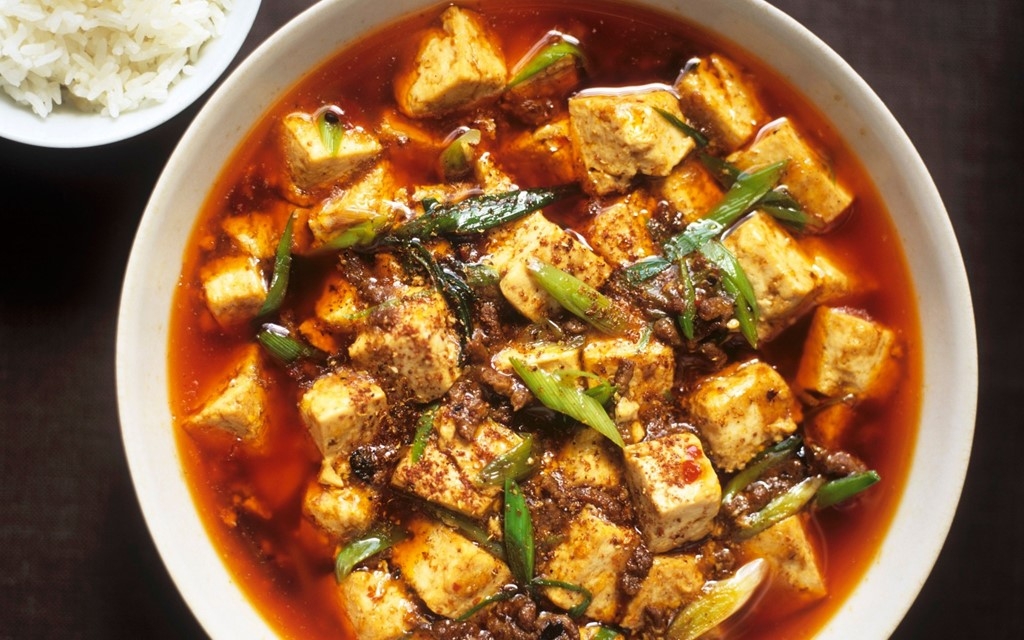 Cuộc sống muôn màu bên dòng sông lớn nhất châu Á, từng xuất hiện nhiều trong thi, ca, nhạc, họa co mot mua he quyen ru ben bo truong giang