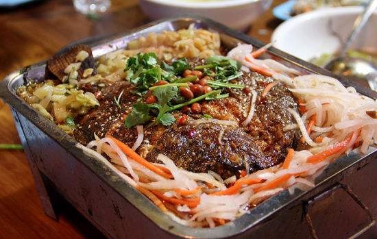 du lich vung bien kham pha thanh pho xanh nam ninh trung quoc