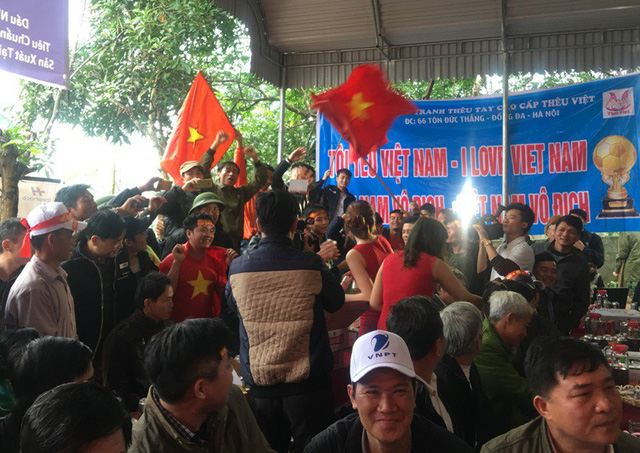 120 phut nhieu cung bac cam xuc tai gia dinh thu mon bui tien dung