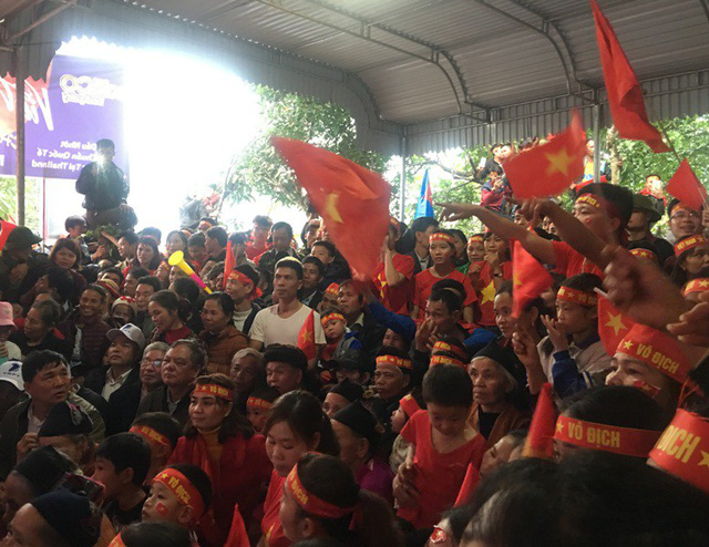 120 phut nhieu cung bac cam xuc tai gia dinh thu mon bui tien dung