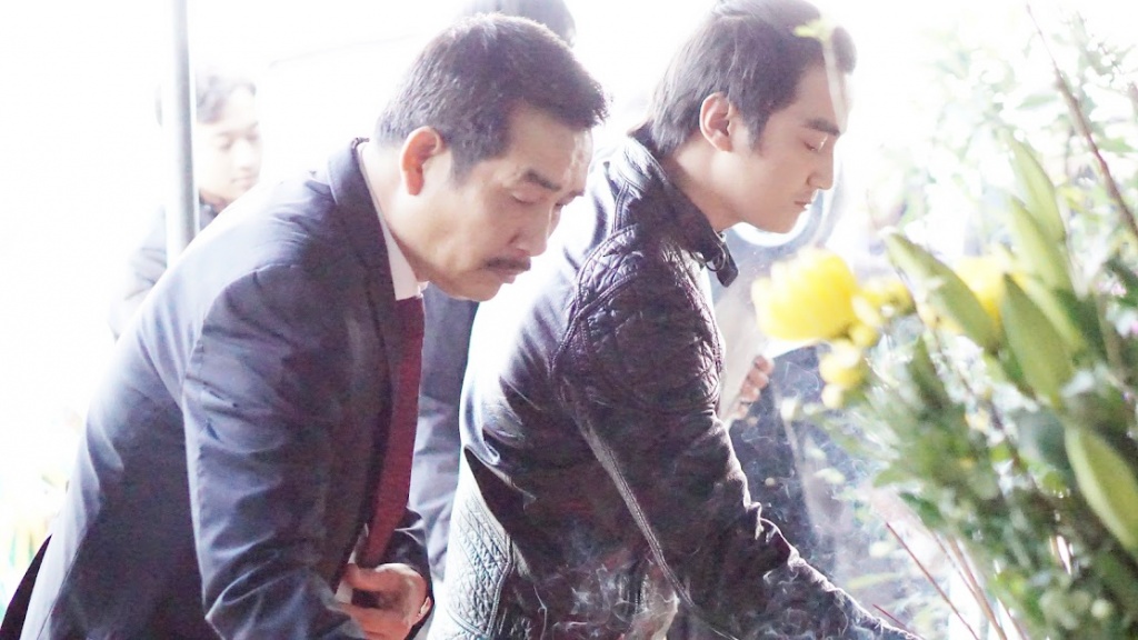 nhieu nghe si khoc nghen tien dua nsnd anh tu ve noi an nghi cuoi cung