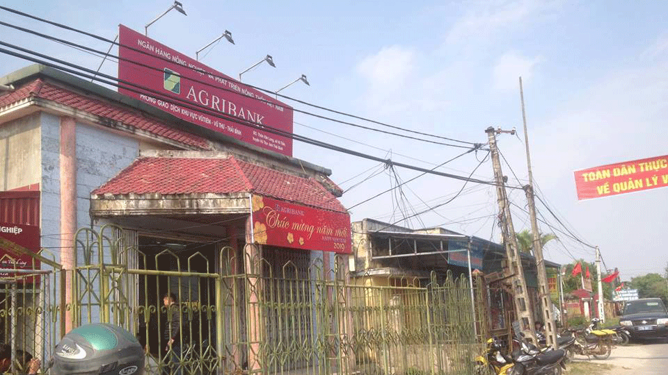 ke cuop agribank o thai binh da chem truong thon khi bi truy can