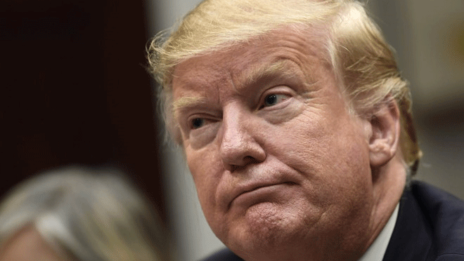 ong trump se bi kien sau khi ban bo tinh trang khan cap
