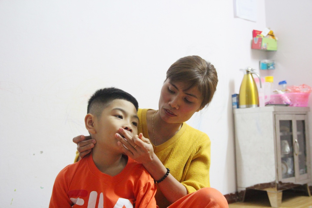 vu trao nham con o ba vi toi se dua con ve tet ong ba bo me