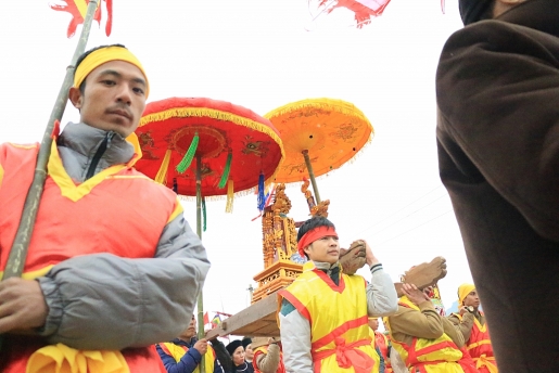 le hoi na nhem 2017 bat ngo voi cua quy nang 60kg dai gan mot met