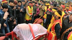 Vì sao lễ hội Ná Nhèm thay đổi 'của quý' qua mỗi năm?