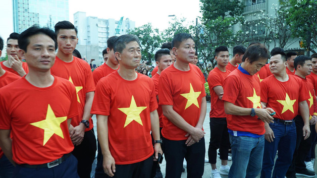 tuyen thu u23 viet nam dang huong tai tuong dai bac ho