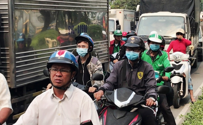 ben xe mien dong bat dau nghet tho