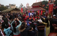 su that pho tuong khong tu noi tieng linh thieng o van mieu