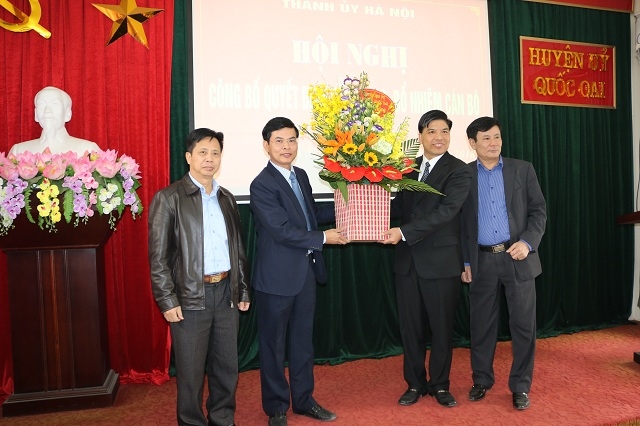 huyen quoc oai sap co chu tich moi