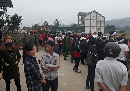 nhieu nguoi phan doi viec thuc nghiem hien truong vu tai nan