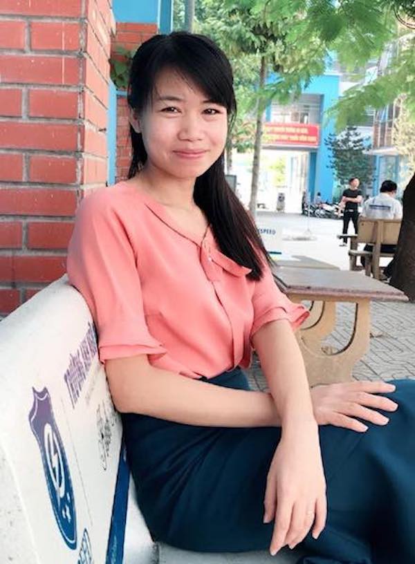 nu tien si gianh qua cau vang tung mu tieng anh cai thay huong dan