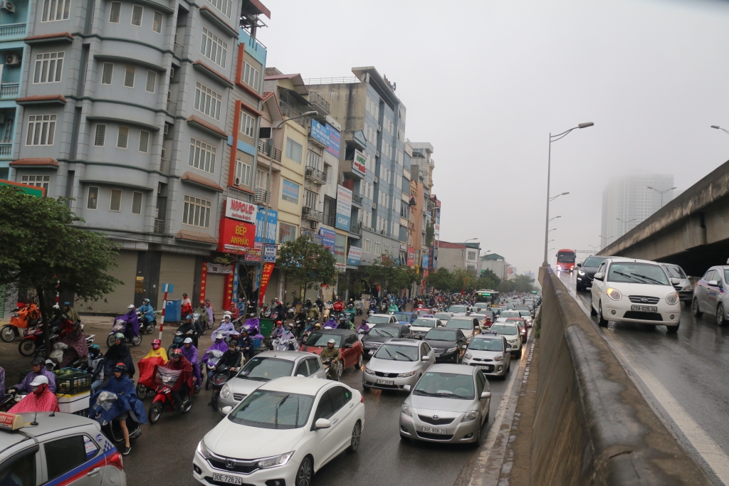 ha noi noi thong thoang noi nhich tung ty mot trong ngay dau tien di lam sau tet nguyen dan