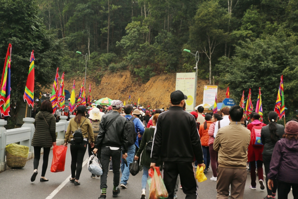 tac duong vao le hoi xuan yen tu 2018