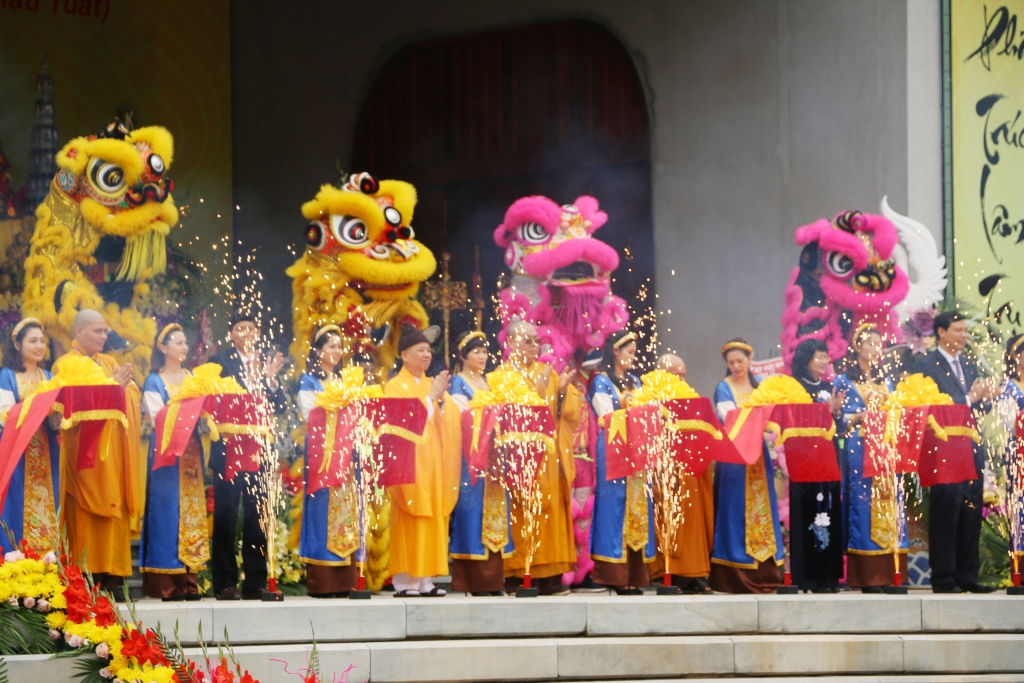 le hoi xuan yen tu 2018 su dung them tuyen cap treo thu 2 de van chuyen 5000 du khach moi gio
