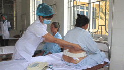 Ngày Tết đi làm 'ô sin': ‘Vì hoàn cảnh khó khăn nên phải xa gia đình’