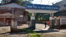Vụ bé 15 tháng tuổi tử vong: Điều chuyển trưởng khoa Nhi, kỷ luật 11 bác sĩ