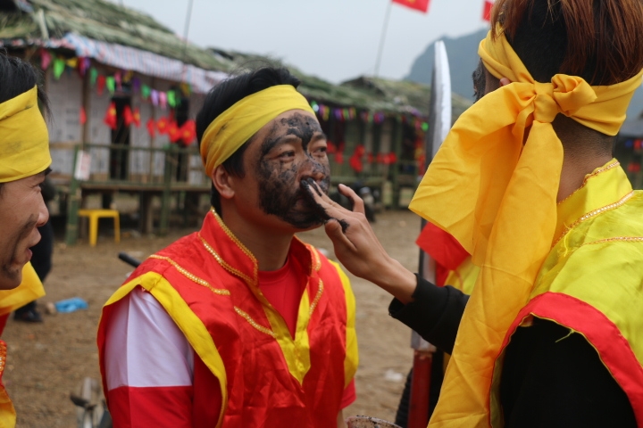 nguoi khac cua quy lon nhat viet nam toi khac am tham khong tiet lo voi ai