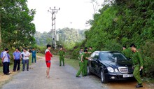 Công an xác định vụ 3 người chết trong xe Mercedes là án mạng