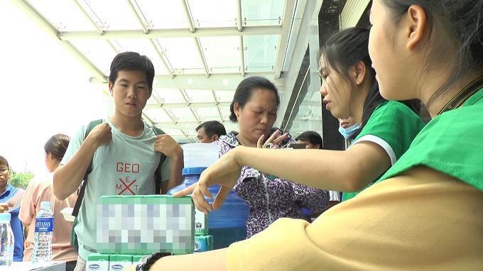 2 ngay sau vu chay tan khoc cuoc song cua cu dan chung cu carina gio ra sao