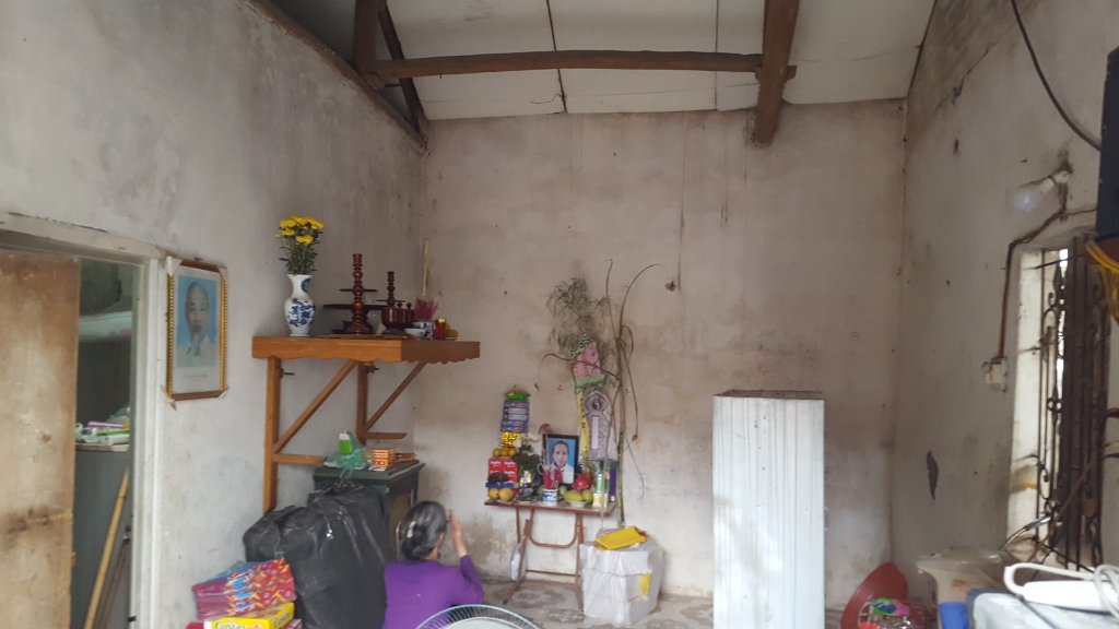 vu 2 nu sinh tu vong duoi ho nuoc sau bo nguy kich nam vien van chua biet tin con gai tu vong