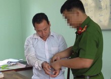 Ly kỳ bé gái 13 tuổi sinh con, 3 người đàn ông vướng lao lý