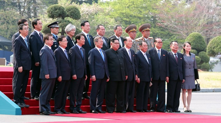 nhung hinh anh an tuong ve hoi nghi thuong dinh lien trieu lich su