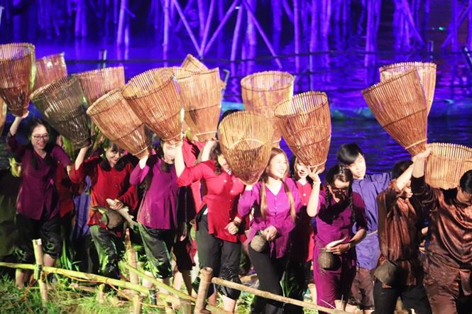 Chân chất, lắng sâu ‘Âm vọng Sông Hương’ chan chat lang sau am vong song huong