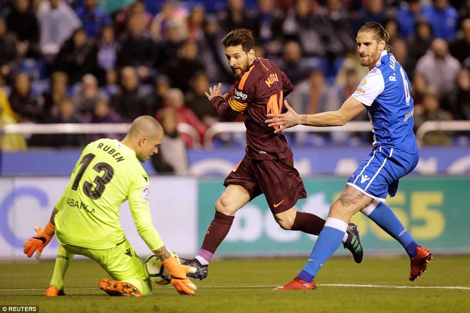 messi ghi hat trick barca vo dich la liga mua nay