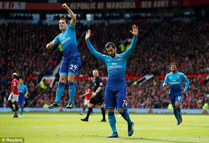 toan canh mu 2 1 arsenal old trafford hat bai nhac buon tien wenger