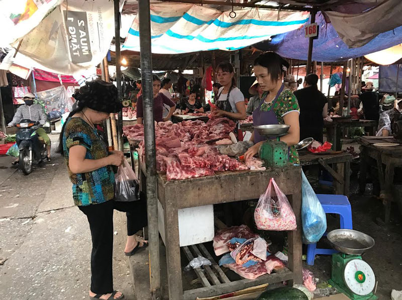 bi an khu cho o ha noi hai dau hai muc gia khac nhau
