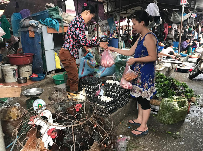 bi an khu cho o ha noi hai dau hai muc gia khac nhau