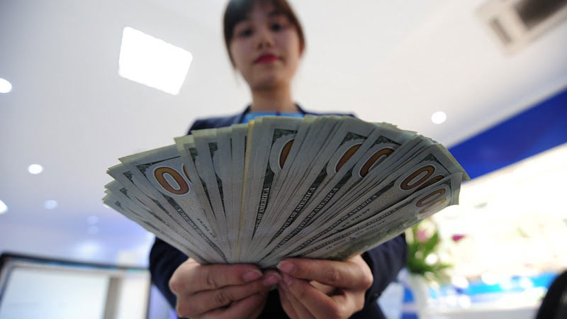 ty gia ngoai te ngay 95 usd rap rinh tang nhanh