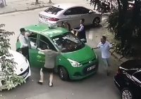 tai xe noi ke benh nhan cap cuu bat ngo loi ke