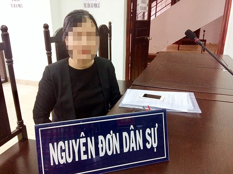 huy quyet dinh sa thai boi thuong hon 200 trieu dong cho nu giam doc mang thai