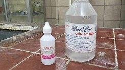 Hà Nội: Tử vong vì pha cồn uống thay rượu