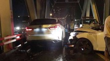 Xe máy tông xe Lexus trên cầu Chương Dương: Tài xế xe Lexus đã trình diện