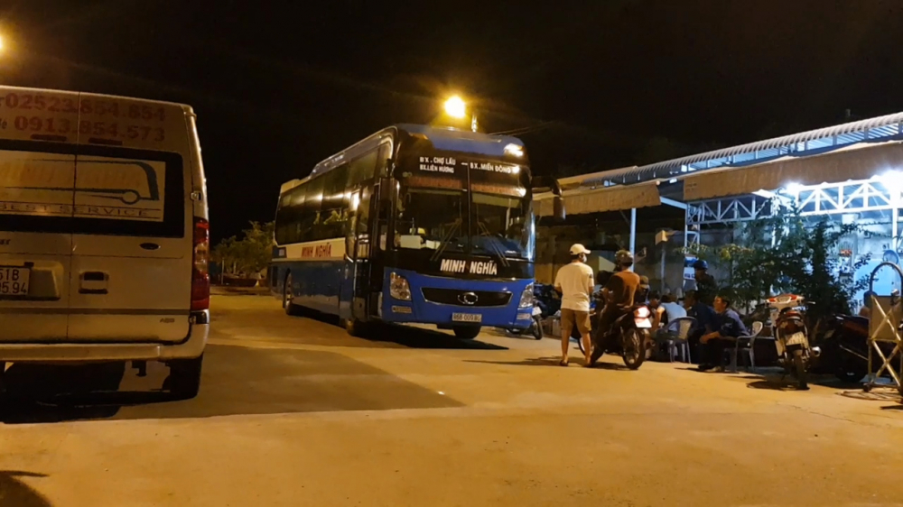 ben xe khong phep o binh thuan ngang nhien hoat dong thach thuc co quan chuc nang
