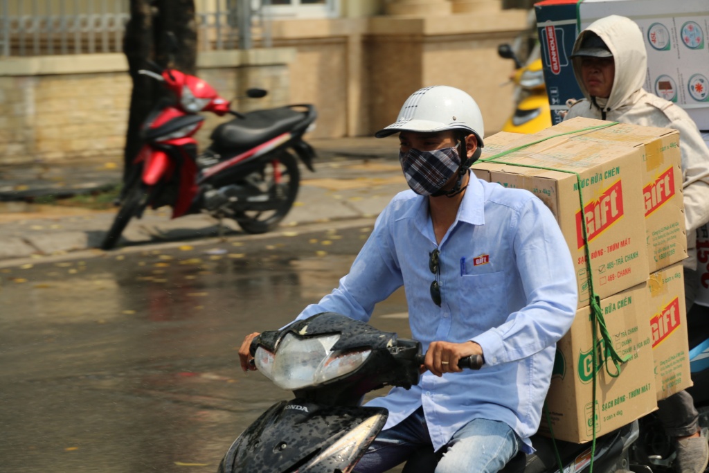 con mua vang giai nhiet cho nguoi dan ha noi