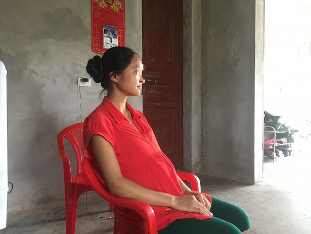 Vụ nữ sinh nghỉ học để sinh con ở Hà Nội: Kết quả giám định ADN xác định hàng xóm là bố cháu bé vu nu sinh nghi hoc de sinh con o ha noi ket qua giam dinh adn xac dinh hang xom la bo chau be