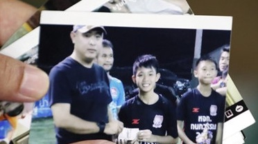 quyet dinh sang suot cua huan luyen vien giup doi bong lon hoang giu duoc an toan cho cuu ho vtc news