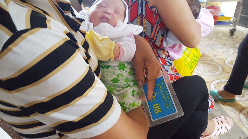 quy trinh trao con tai benh vien da khoa ba vi bay gio ra sao