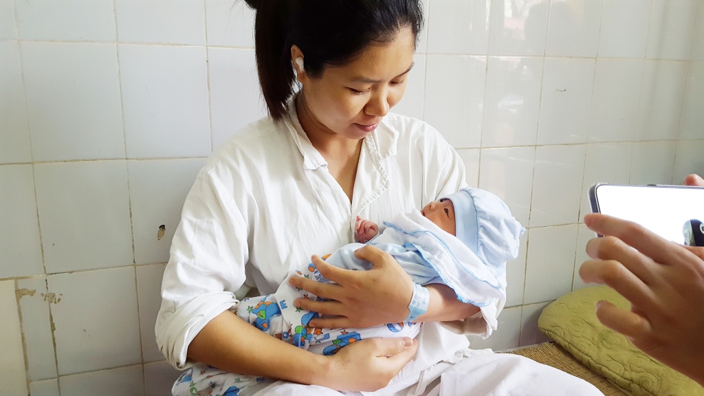 quy trinh trao con tai benh vien da khoa ba vi bay gio ra sao