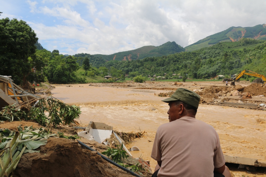 khung canh hoang tan noi ron lu o yen bai