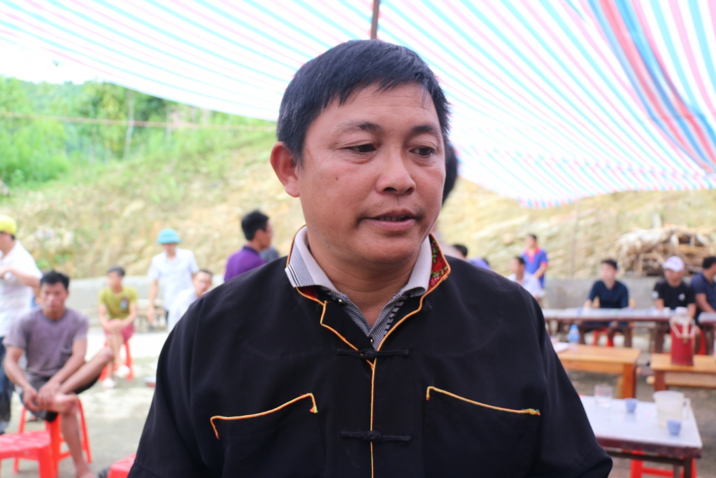 pho bi thu cuu be trai bi lu cuon troi sang thang con ut lay vo nhung bo mat phai hoan lai
