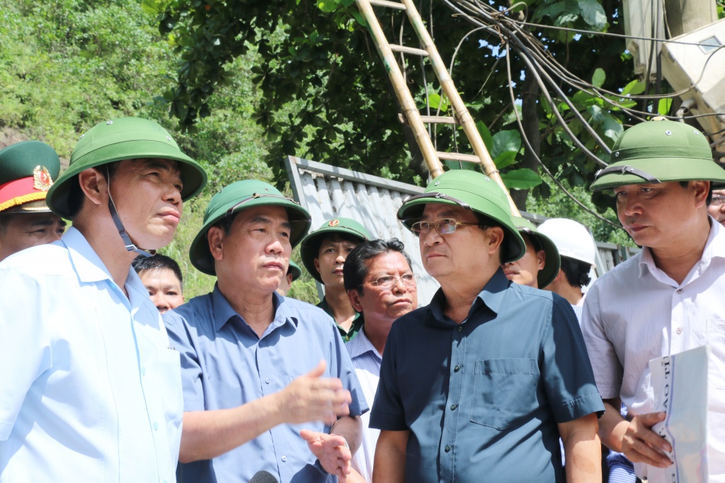 pho thu tuong trinh dinh dung su co sat lo o hoa binh la rat nghiem trong