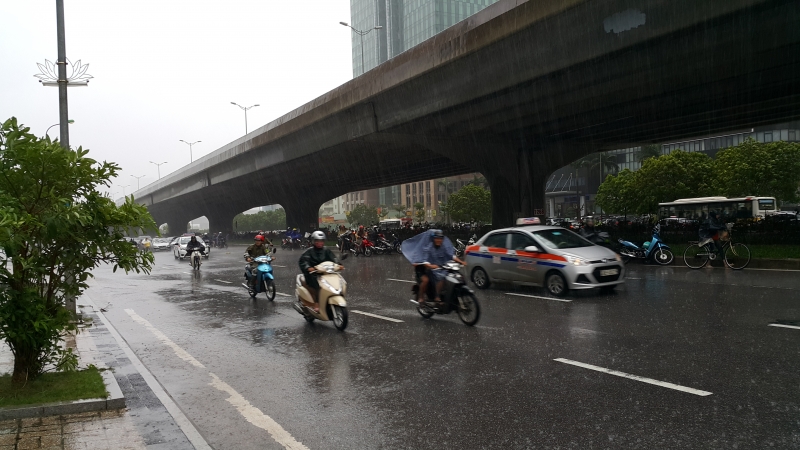 tin thoi tiet 208 cuoi tuan mua bao trum ca nuoc de phong lu quet sat lo dat